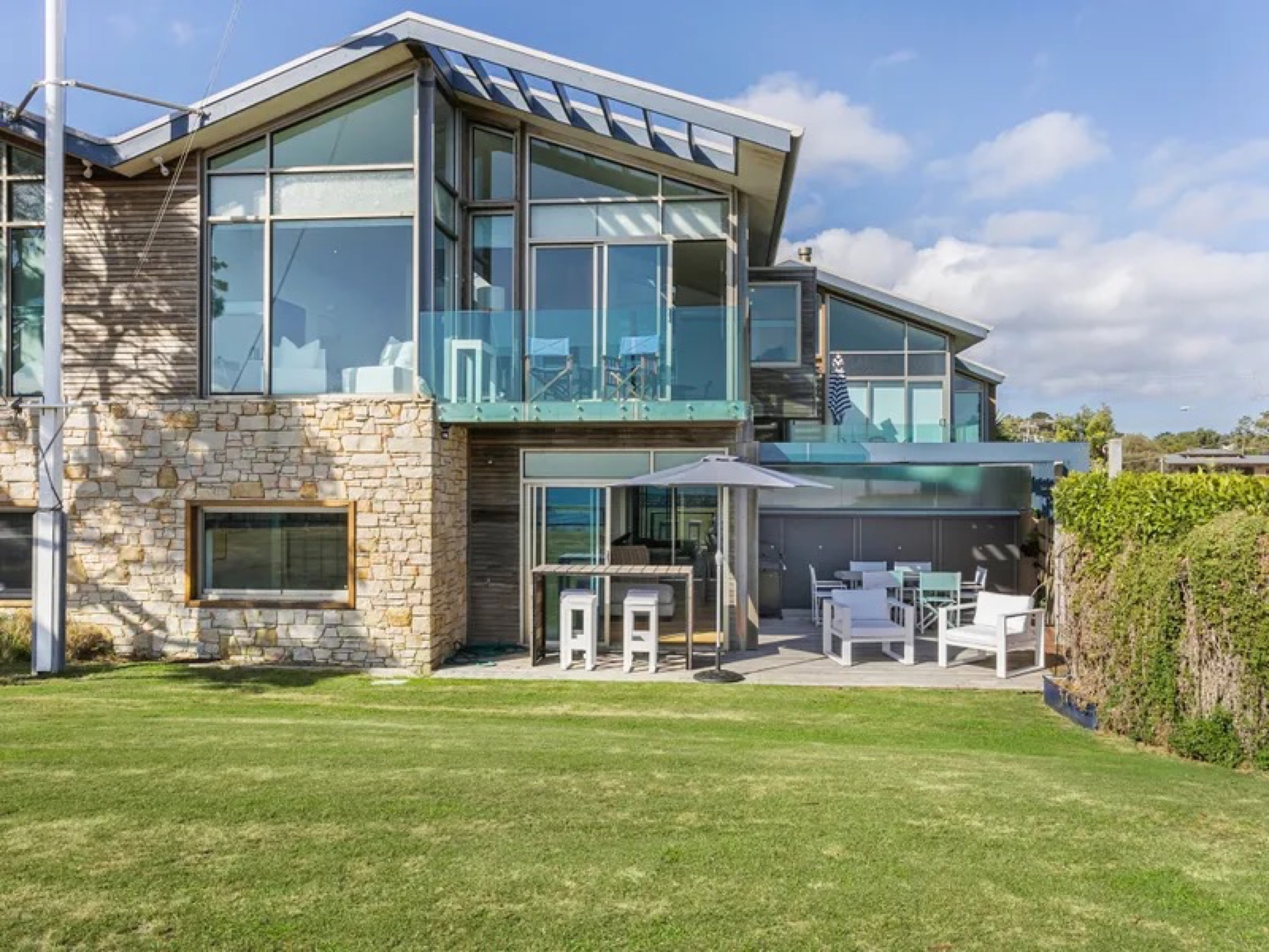 Waters Edge Absolute Beachfront, Portsea, Melbourne, Mornington Peninsula