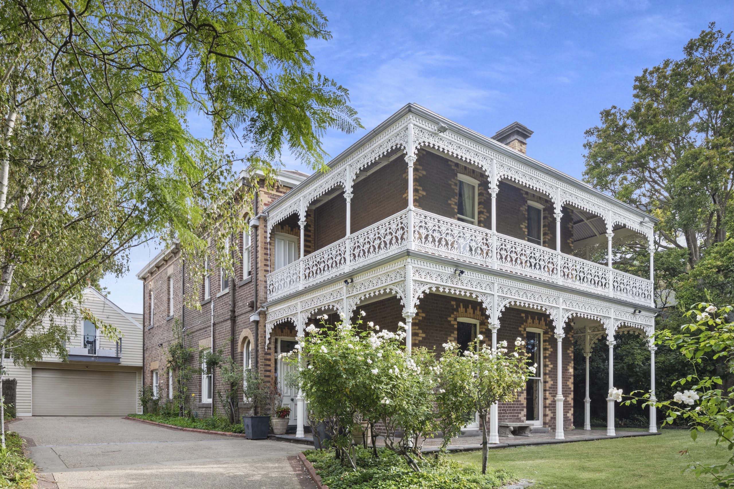 Chameleon in Armadale — property photograph 11
