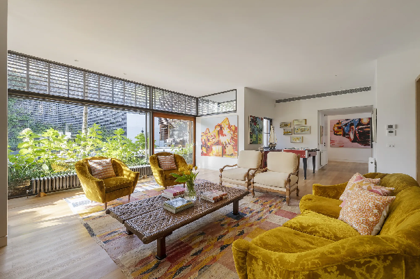 Fulham House — light-filled living room