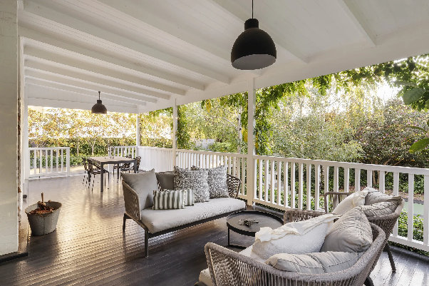 Fulham House — shaded verandah and outdoor seating