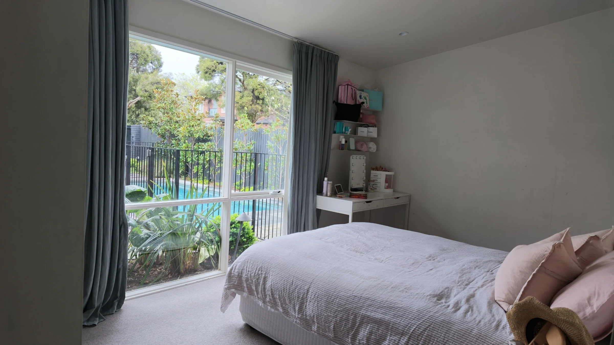 Brunel bedroom with garden outlook